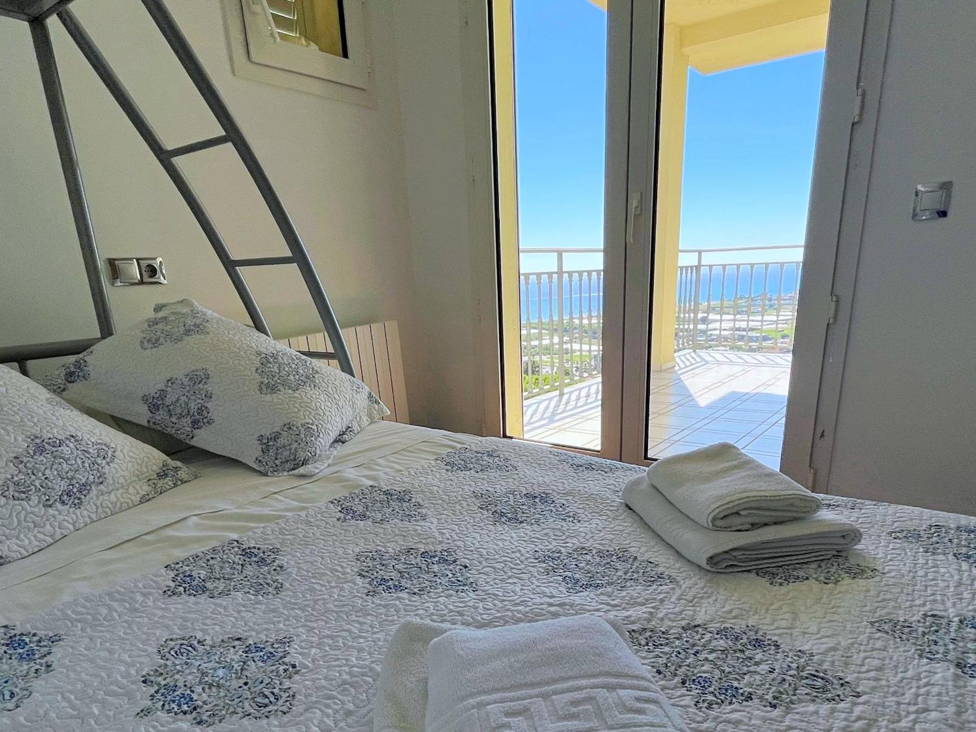 Villa Con Piscina Privada Climatizada 29ºc Santa Susanna Eksteriør billede