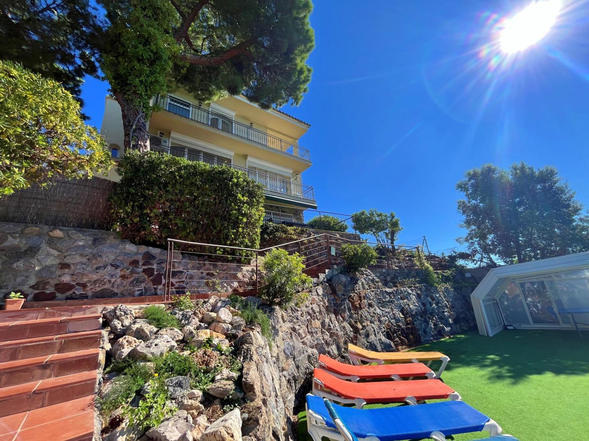Villa Con Piscina Privada Climatizada 29ºc Santa Susanna Eksteriør billede